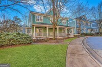 Building Photo - 225 Carlyle Park Dr