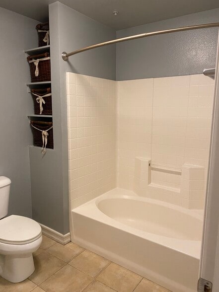 Building Photo - 1480 Broadway