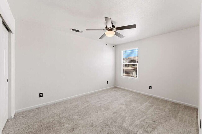 Building Photo - 8828 Billfish Way