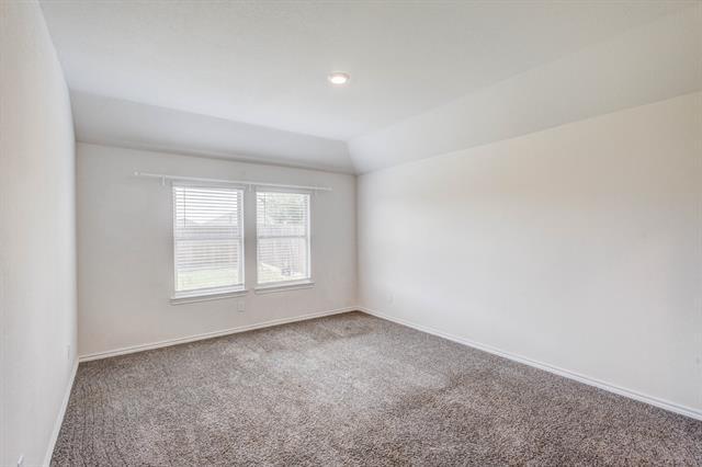 Building Photo - 2940 Lawson Dr