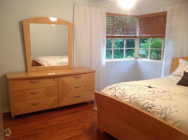 Building Photo - 1521 Marion Ave