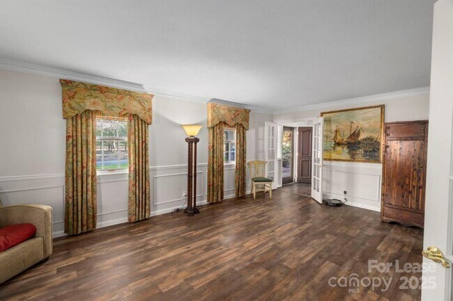 Building Photo - 4 Bedroom 2.5 Bath Home In Conover! Tours available starting March 1st!