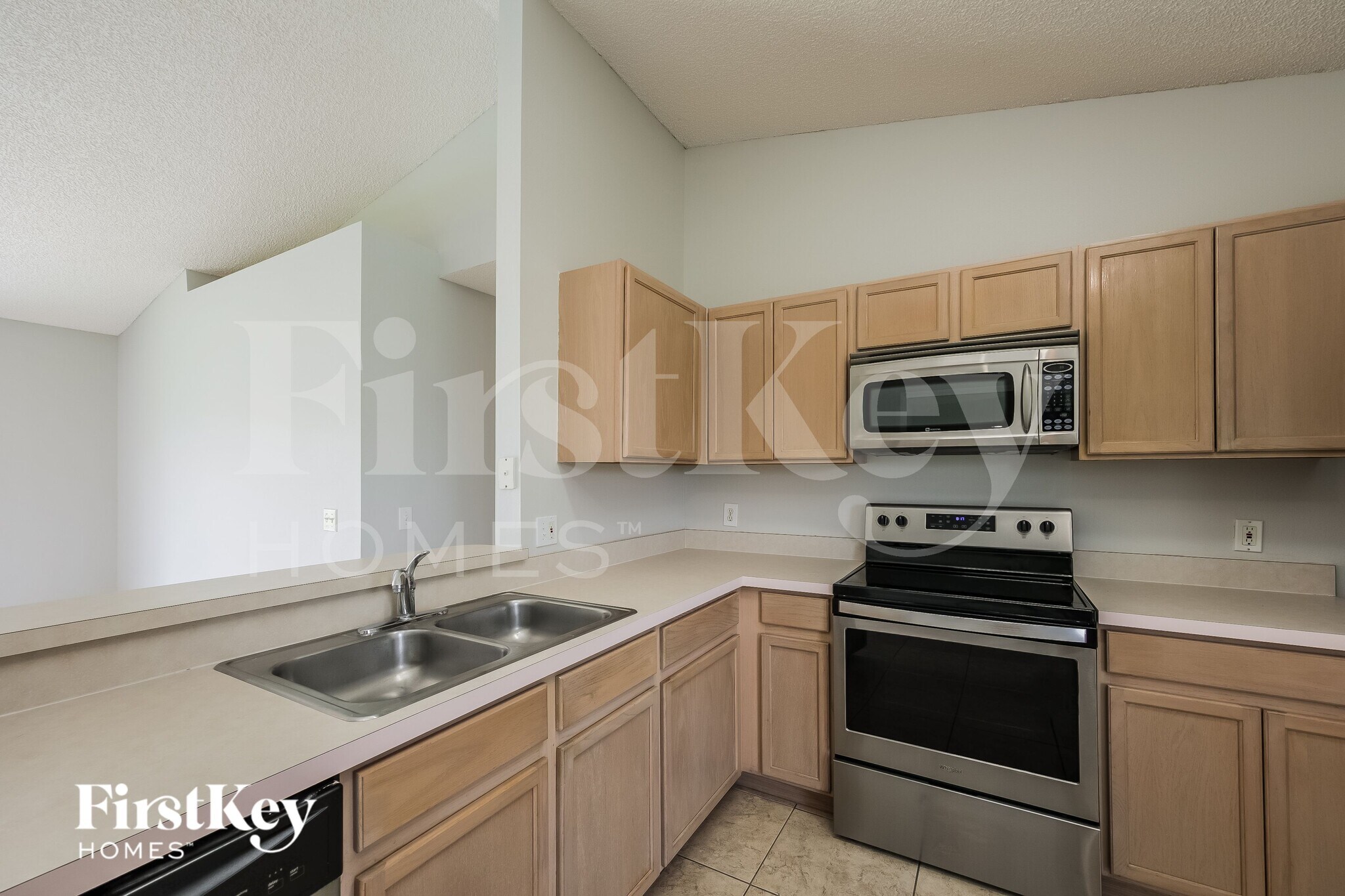 Building Photo - 827 Massy Ct