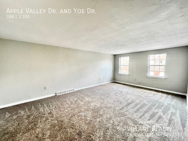 Building Photo - 914 Apple Valley Dr