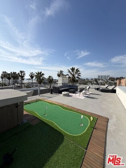 Building Photo - 46 Rose Ave