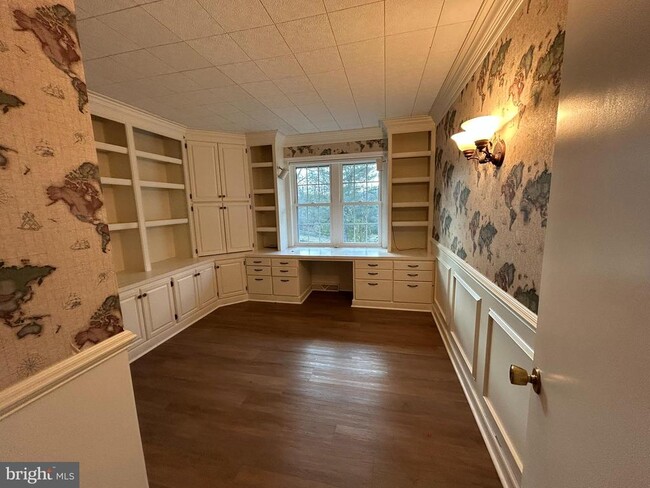 Building Photo - 136 Cedar Knoll Rd