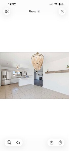 Building Photo - 1488 Ashcroft Ave