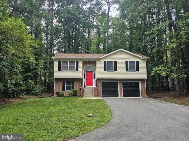 Building Photo - 730 Ox Bow Ln