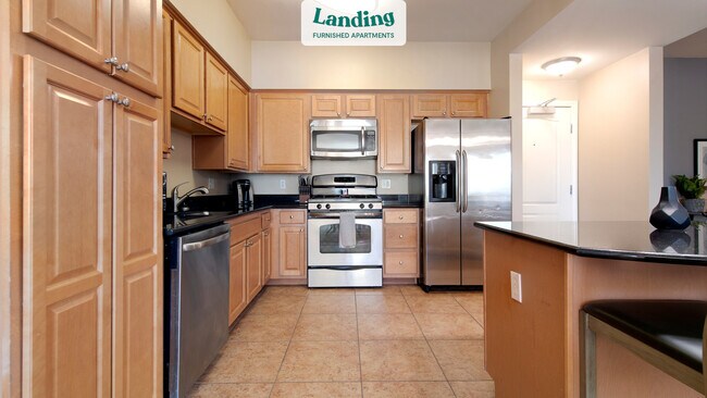 Building Photo - 818 E Flamingo Rd