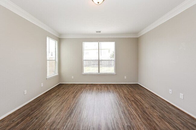 Building Photo - 29430 Legends Bluff Dr