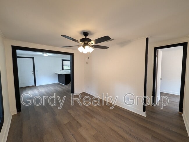 Building Photo - 5168 Abel Ln