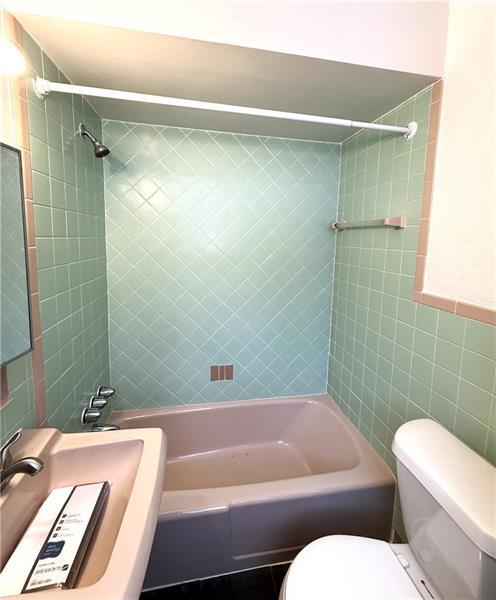 Building Photo - 2811 Brownsville Rd