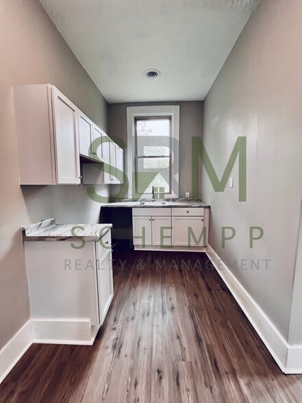 Building Photo - 2708 W Main St