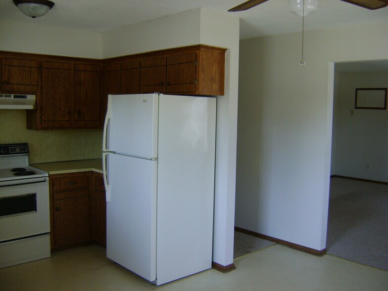 Kitchen looking towards hall - 2233 5th Ave, NE
