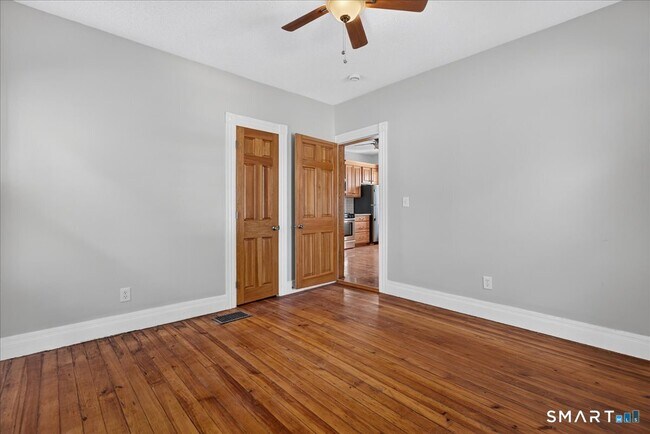 Building Photo - 35 Tilton St