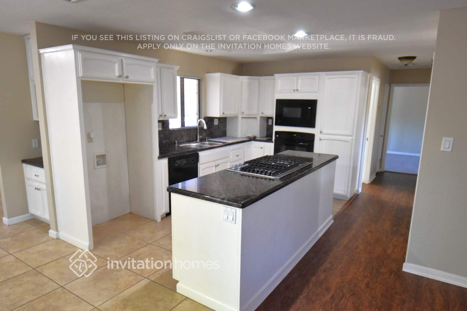 Building Photo - 6900 Pin Oak Ct