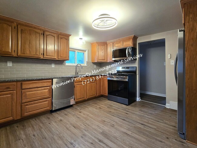 Building Photo - 3216 Brodhead Rd