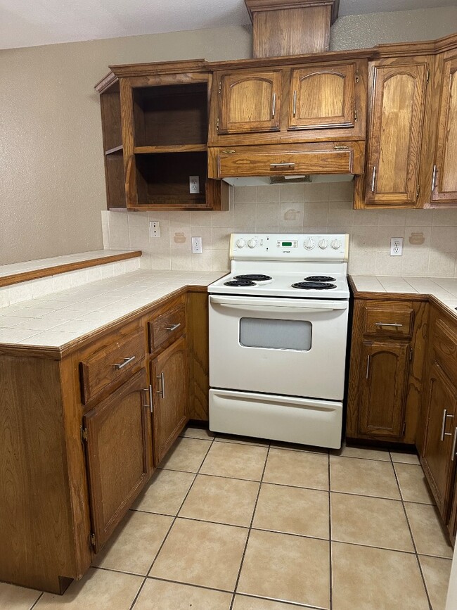 Building Photo - 3617 Zelma St