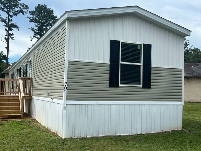 Primary Photo - 4627 Blanche Rd