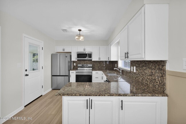 Building Photo - 8544 Sanchez Rd
