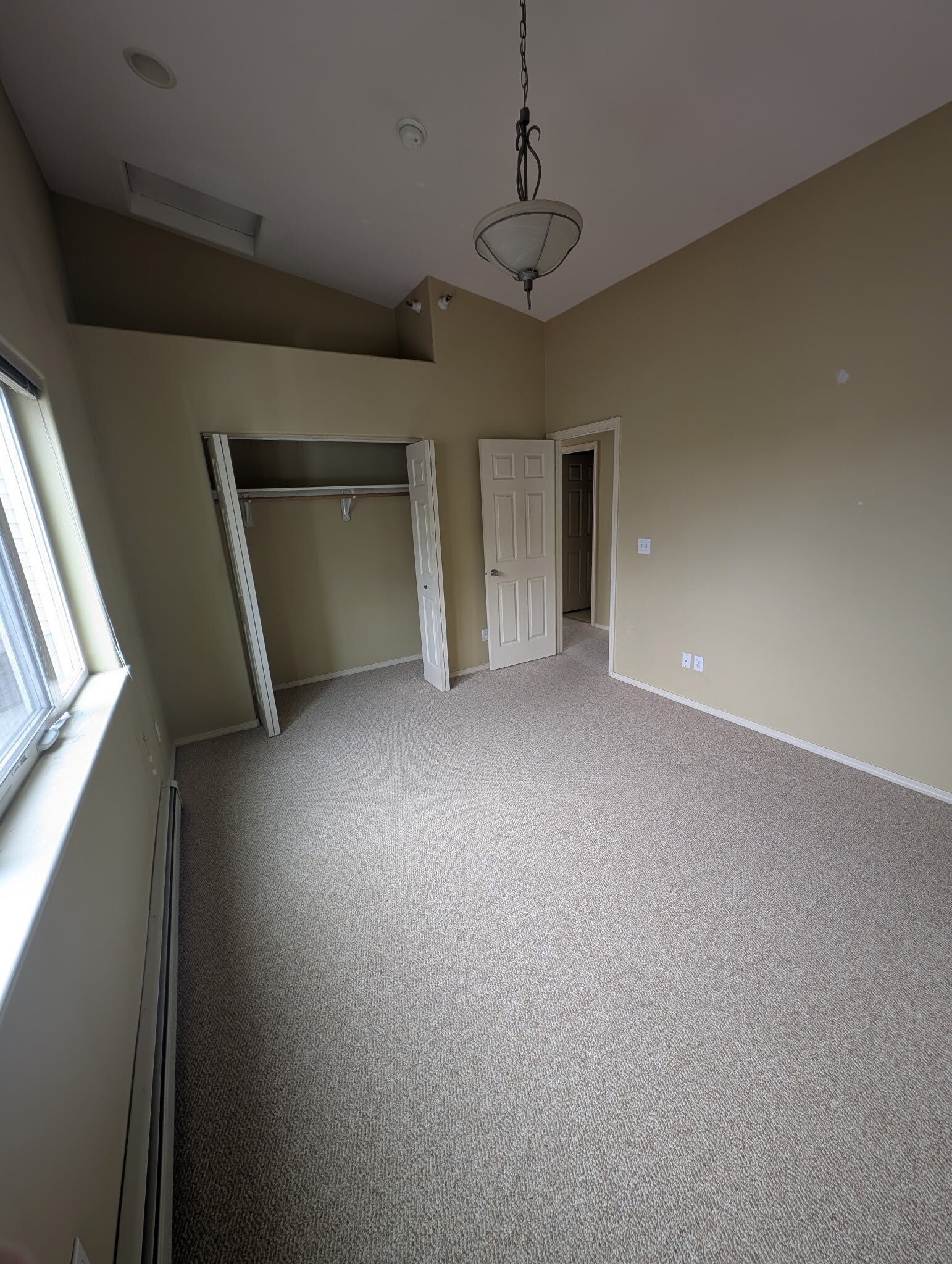 Bedroom 1 - 540 Eyak Dr