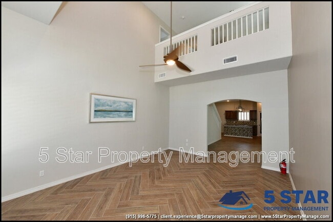 Building Photo - 6933 Copper Town Dr