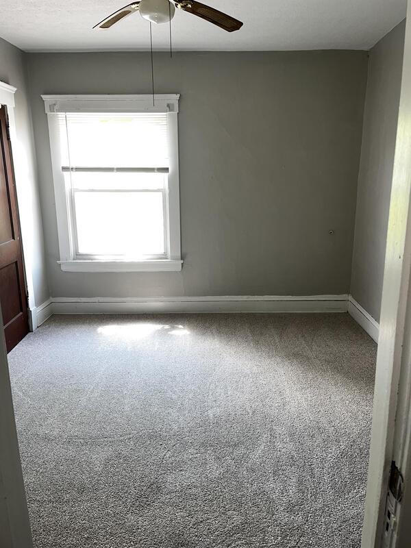 Building Photo - 3403 W 98th St