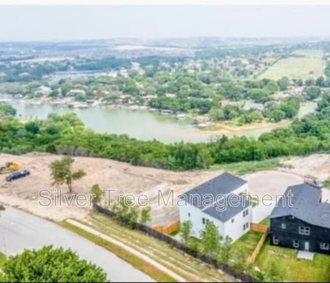 Building Photo - 9073 Quarry Hill Ct