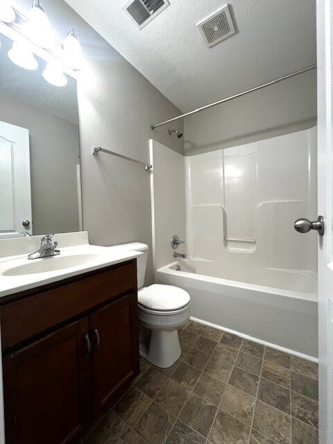 Building Photo - 309 David Dr