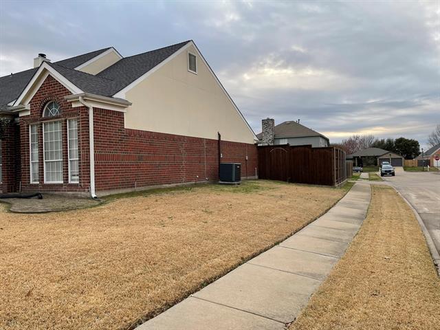 Building Photo - 3909 Catalina St