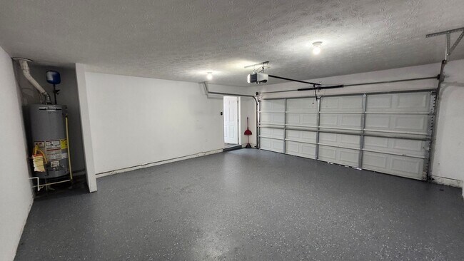 Building Photo - 3049 Winding Grove Dr
