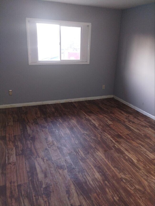 Building Photo - 609 Allen Dr