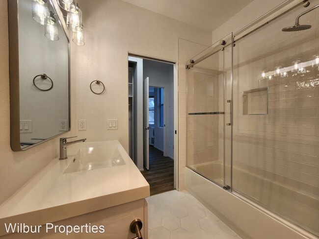 Building Photo - 2 br, 2 bath House - 436 High Street #203