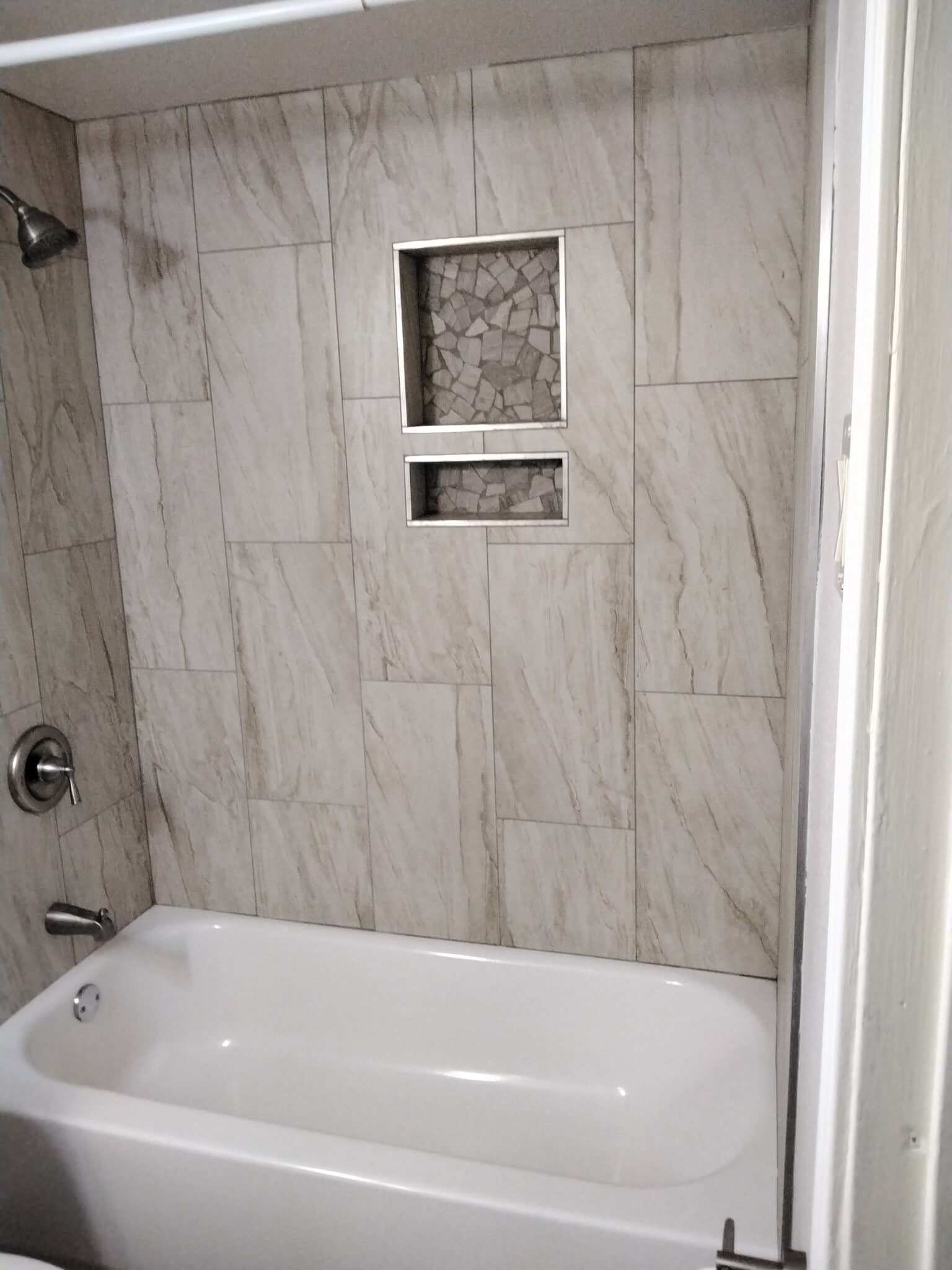 Shower/ bathroom - 3253 W Country Gables Dr