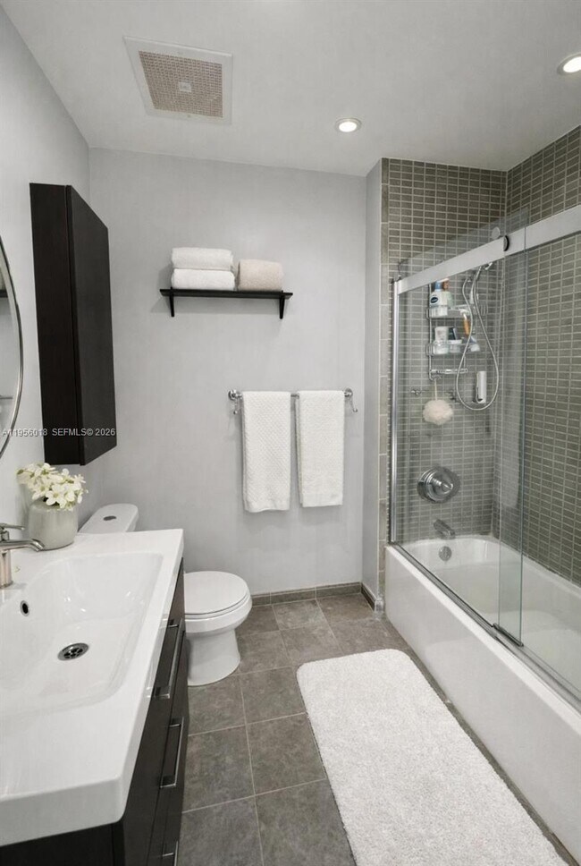 Building Photo - 3470 E Coast Ave