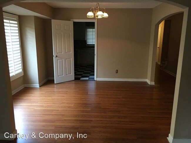 Building Photo - 2 br, 2.5 bath House - 140 Lionsgate Drive