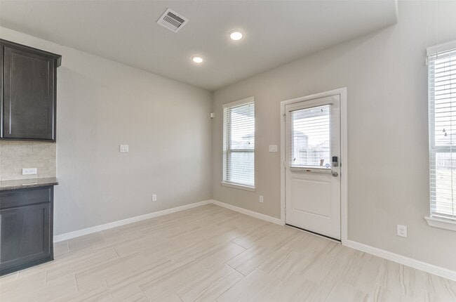 Building Photo - 8622 Marble Ter Ct
