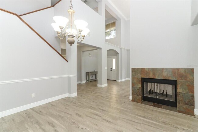 Building Photo - 7126 Regina Way