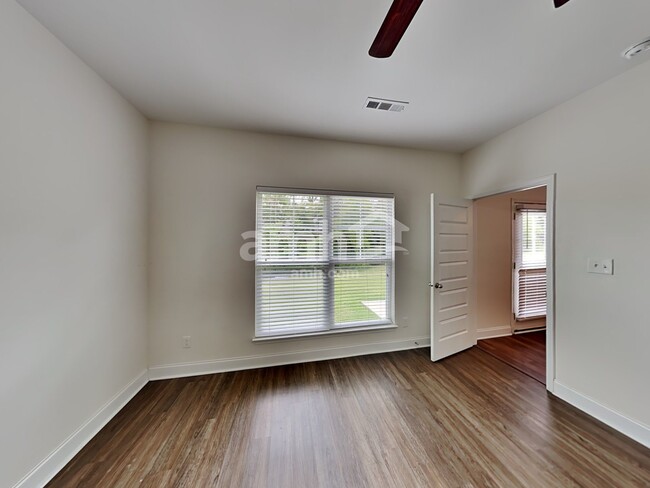 Building Photo - 5028 Mountain Springs Rd