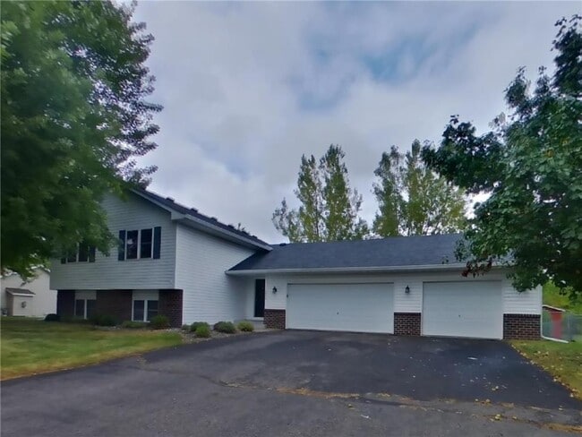 Primary Photo - 3649 Kahler Dr NE