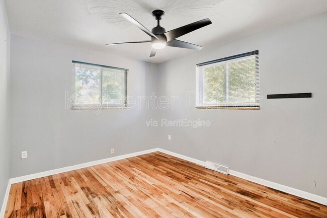 Building Photo - 330 Depew St
