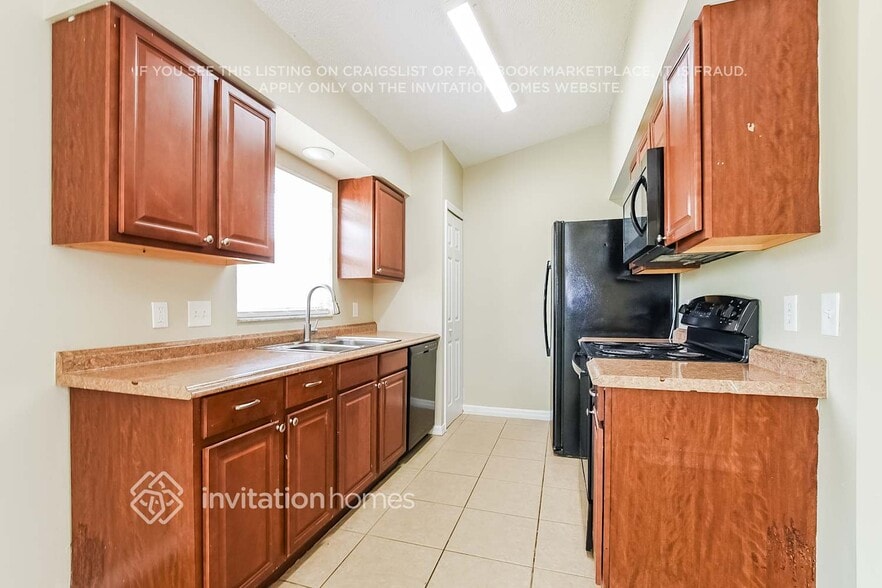 Building Photo - 2830 Chalmer St