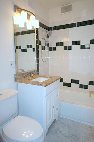 Building Photo - 2847 N Rockwell St