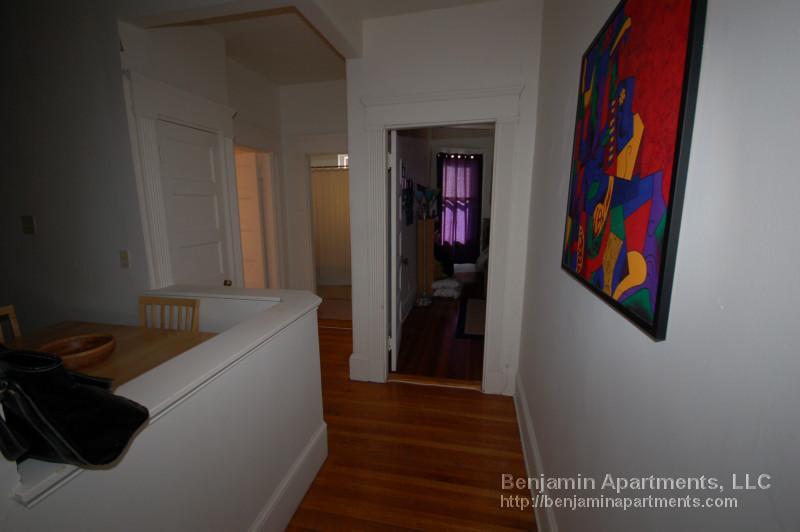 Building Photo - 1583 Beacon St