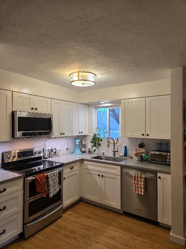 Building Photo - 745 Lennox St