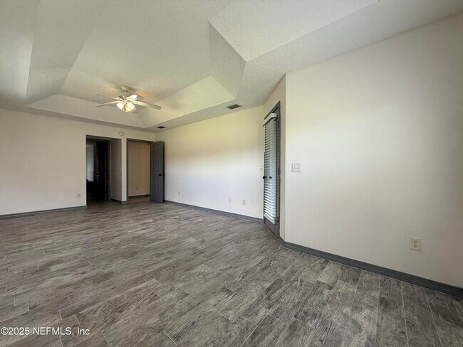 Building Photo - 4725 Innisbrook Ct N