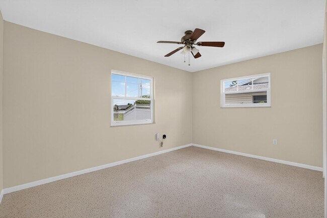 Building Photo - Affordable Sun city Home