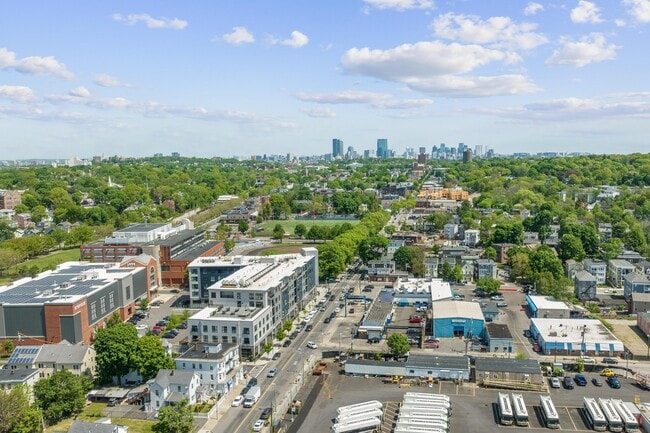 VITA Proximity to Downtown - 3531 Washington St