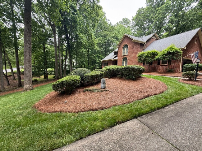 Building Photo - 6113 Tamannary Dr