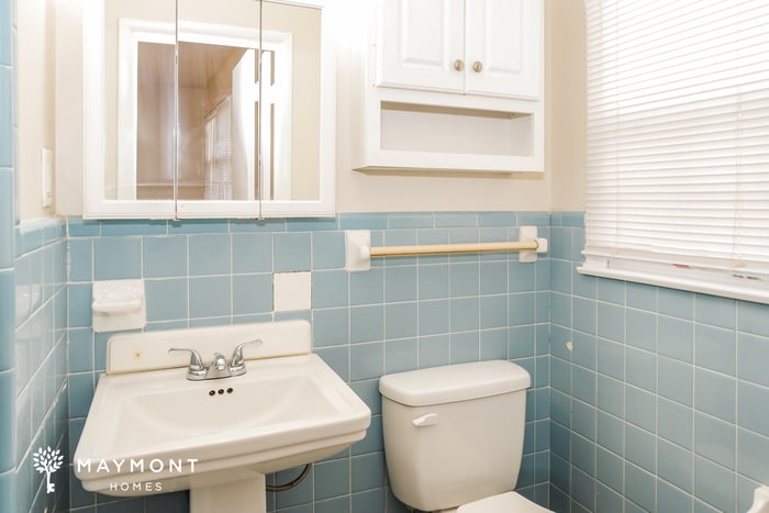 Building Photo - 2204 Euclid Rd NW